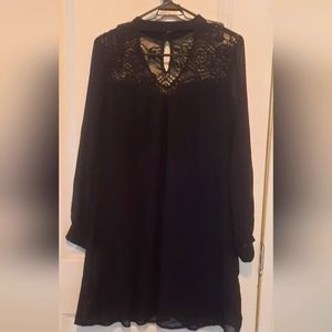 Short black women's dress size medium